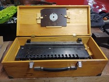 Dovetail Jig In A Wooden Box