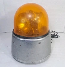 Vintage Beacon Ray Federal Signal 173 Amber Dome Light Works! No ID Plate 12"