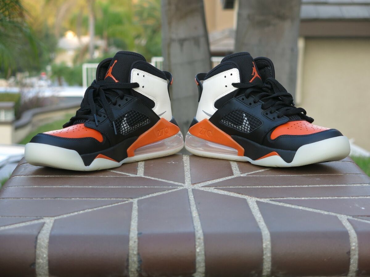 Nike Air Jordan Mars 270 Men’s Basketball Sneakers CD7070-008