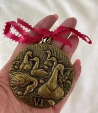 BRONZE CHRISTMAS ORNAMENT MATTHEWS INTERNATIONAL CORP. 1992 “Six Geese A-Laying”