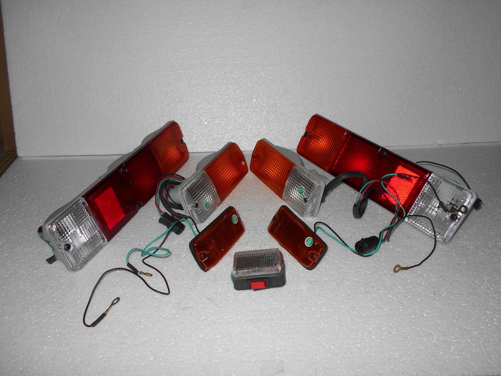 SUZUKI SJ413 BRAKE TAIL LIGHT TURN SIDE MARKER FRONT BUMPER SET - Foto 2