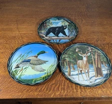 Vintage James L. Artig 1960s Metal Serving Trays Round Set of 3 Wildlife Decor