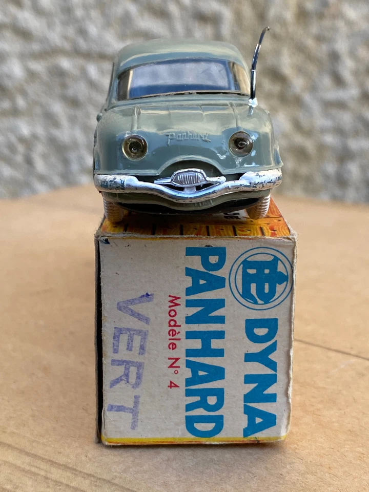 Norev & Dyna Panhard & Model 4 & 绿色微型汽车和玩具 — 第 2/4 张图片