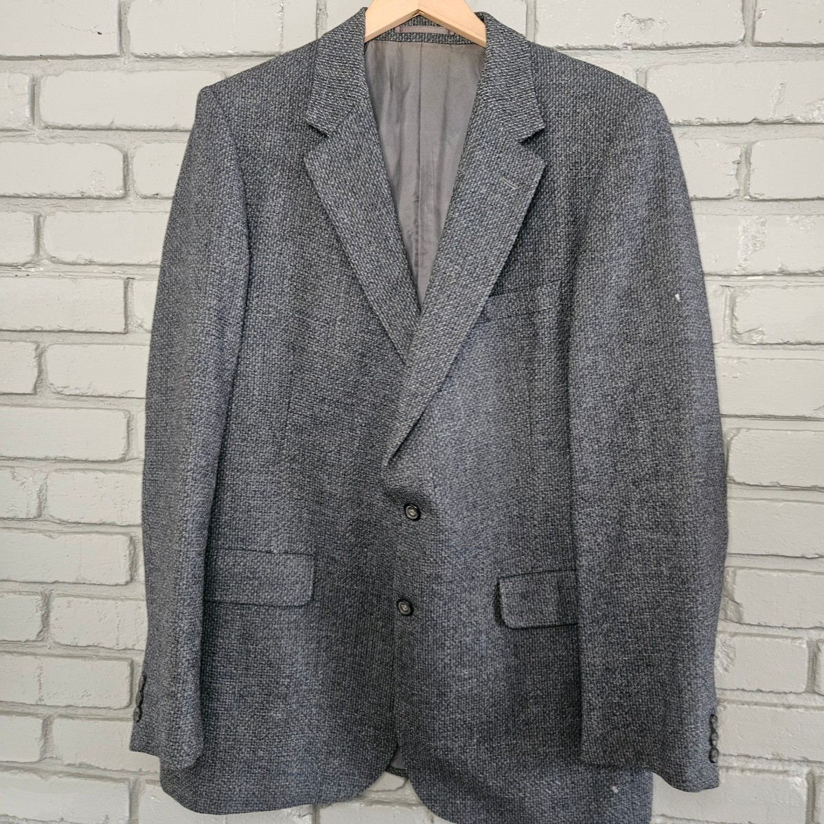 Aquascutum London Mens Grey Pure Wool Blazer Sport Coat Made in 