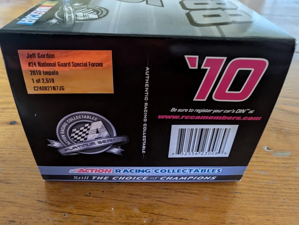 Jeff Gordon 1/24 2010 #24 Guardia Nacional Fuerzas Especiales Chevy Impala SS Sellado Foto 2 de 3