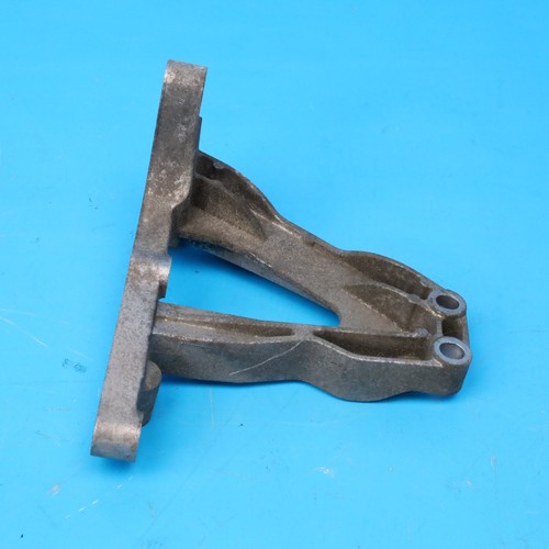 Opel Insignia A 2.8 V6 Turbo Halter Klimakompressor 55354827 Stütze Original