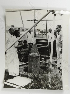Indira Gandhi Pandit Nehru Zeitkapsel Zeremonie Neu Delhi Indien 1972 Vintage Foto