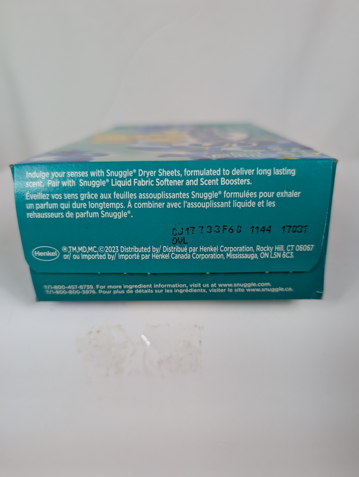 Snuggle Fabric Softener Dryer Sheets, Blue Iris & Ocean Breeze, 70 Count Box