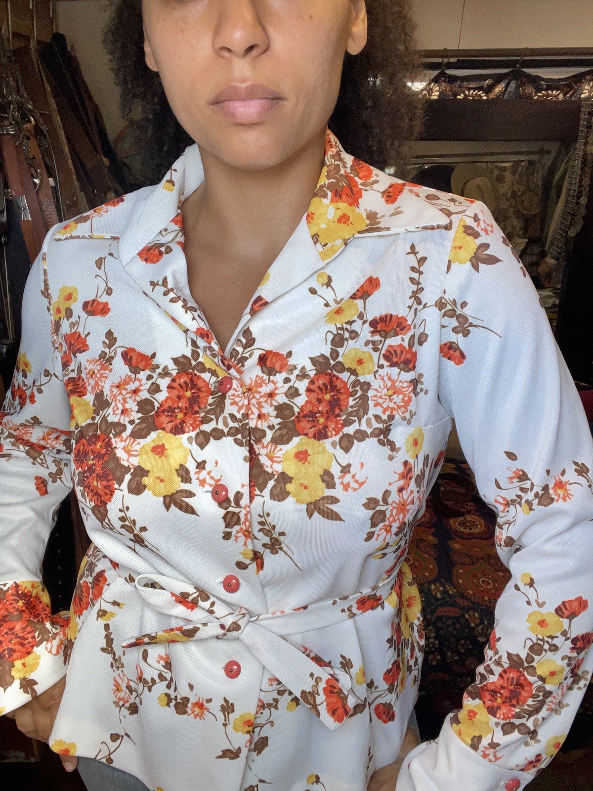 70s polyester floral dagger collar Button Up Disc… - image 6