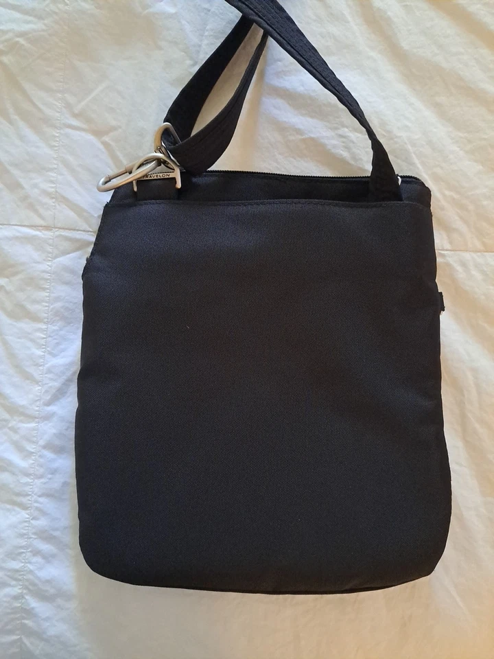 Travelon Bolso Mensajero Unisex Antirrobo Delgado Bloqueo Bandolera Negro Usado en Excelente Condición Foto 4 de 4