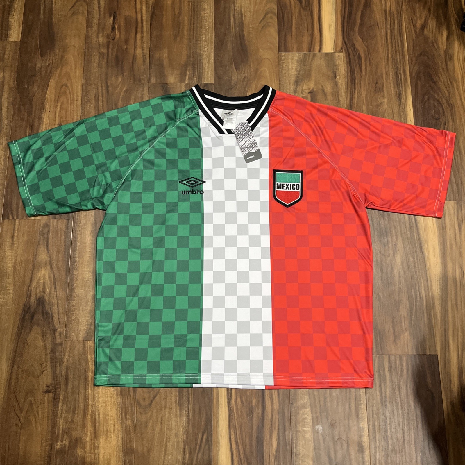 Umbro Mexico National Soccer Team Jersey Checkered Green/White/Red Men’s XL 🇲🇽
