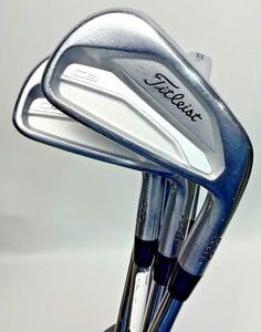 Set De Fers De Golf Titleist 620 CB - 4 à PW, Fer Droit, Shaft Acier Rigide, Occasion Reconditionné