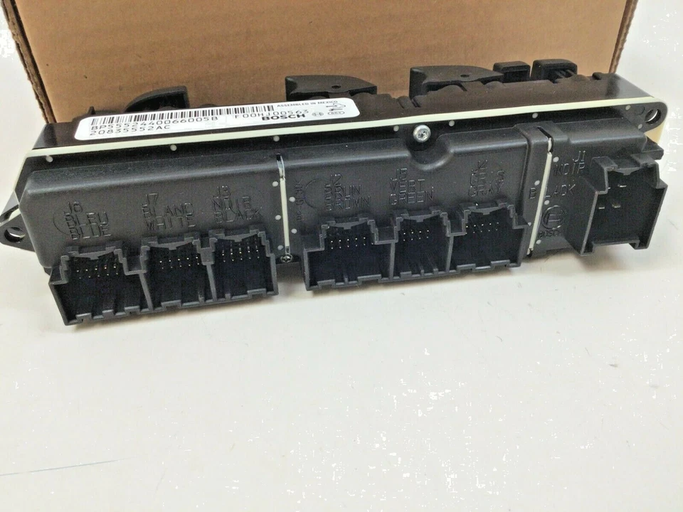 07-13 Chevrolet Silverado GMC Sierra Interruptor de ventana principal del lado del conductor delantero OEM Foto 2 de 3