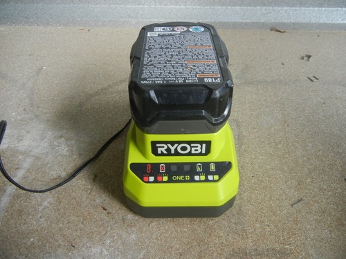 Ryobi One+ Lithium 18V Akku & Ladegerät 1,5Ah GEBRAUCHT