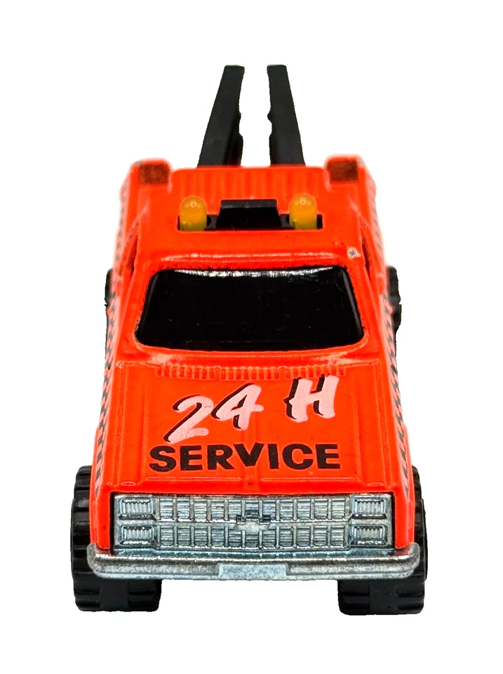 Chevrolet Blazer Depanneuse naranja casi como nuevo MAJORETTE servicio 24 H FRANCIA Foto 2 de 4