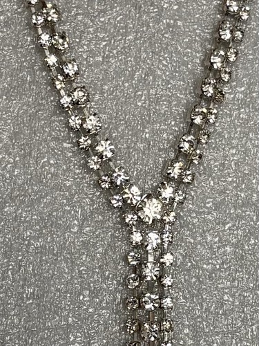 Women’s Dangle Silver Tone Necklace 12” Rhinestones Shiny Party Feminine Elegant