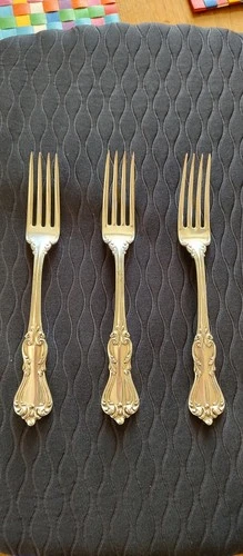 3 REED & BARTON STERLING SILVER DINNER FORKS