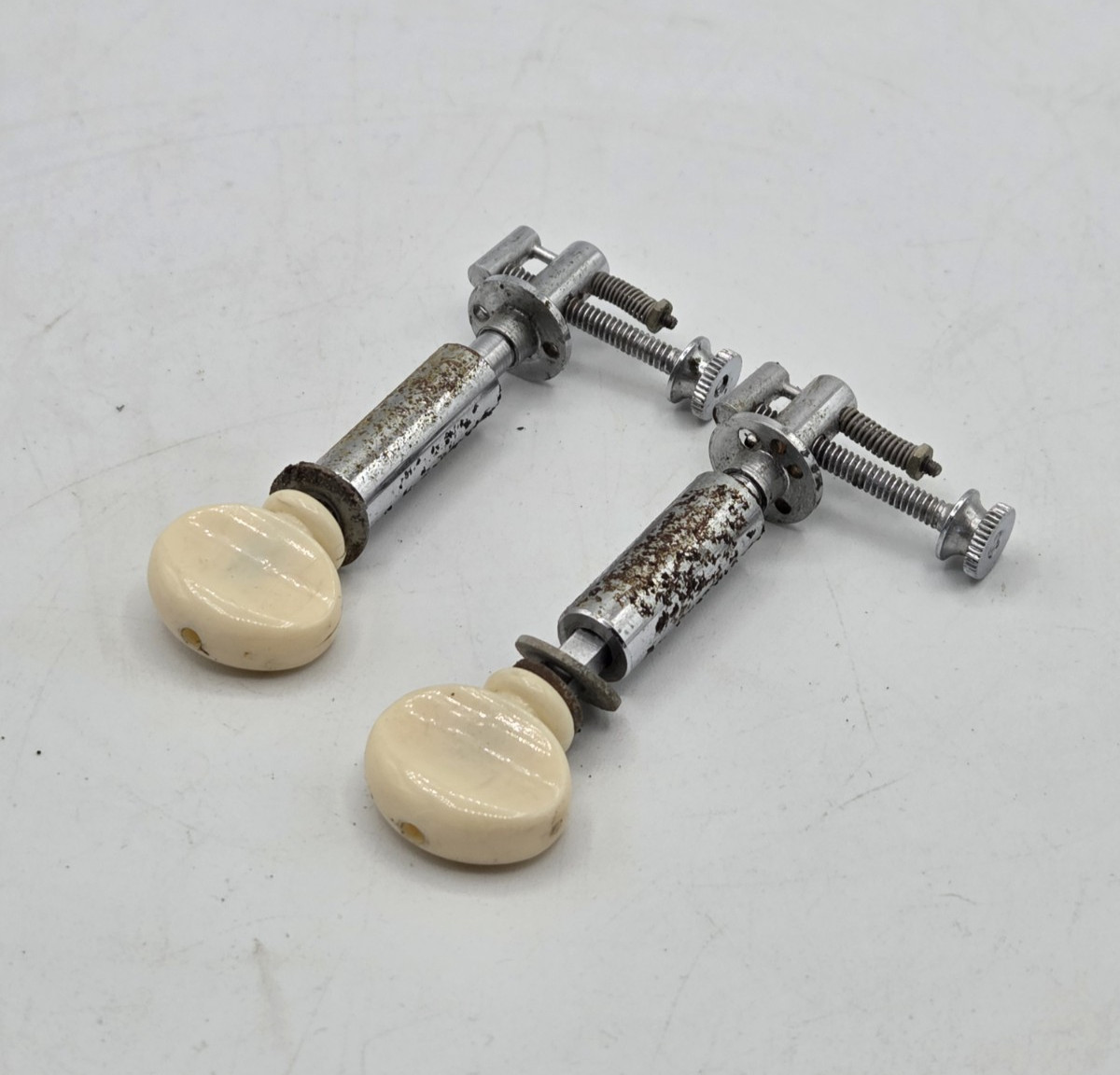 Vintage Scruggs Style Banjo Cam D-Tuners