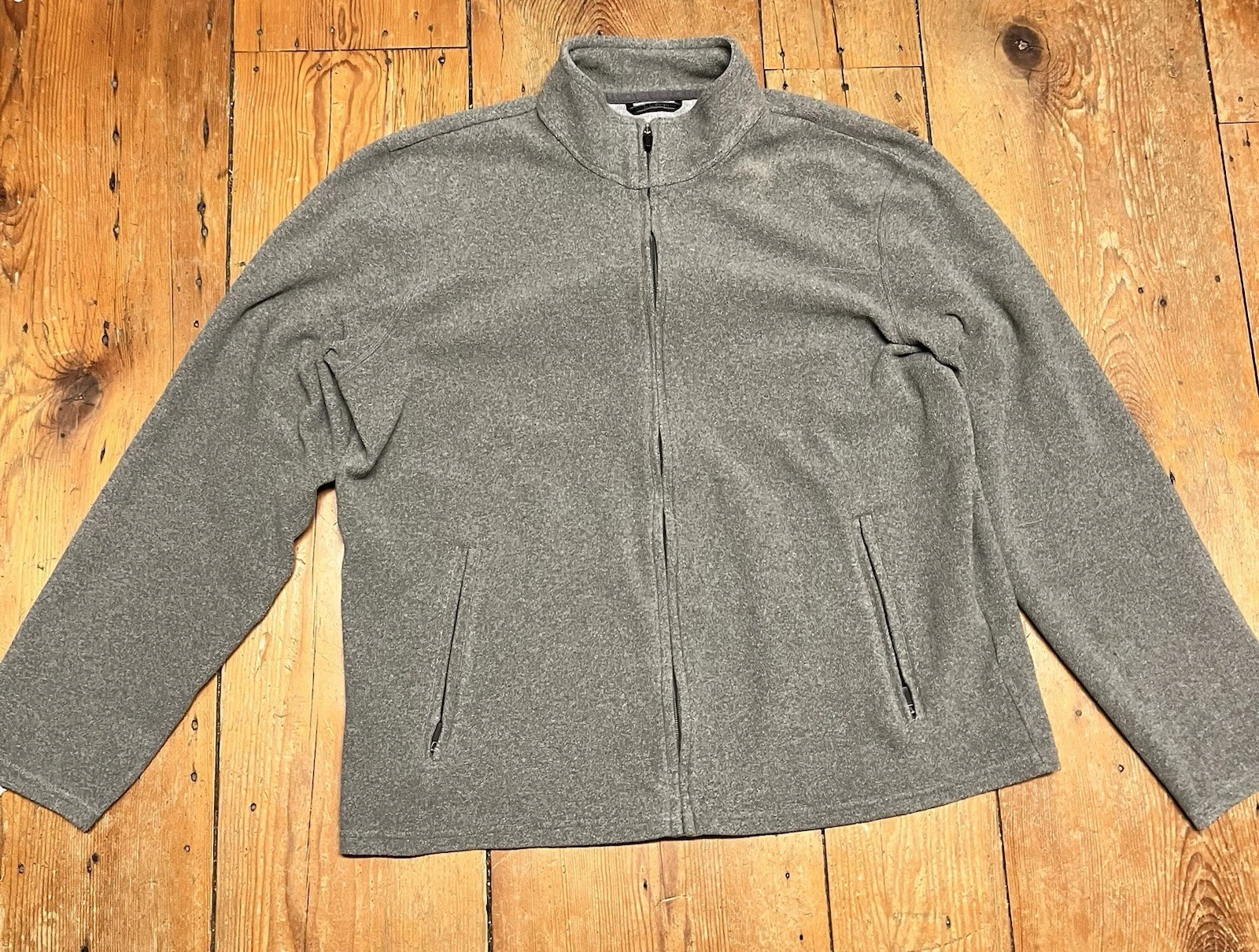LL Bean Men’s Large Gray Zip Fleece Jacket