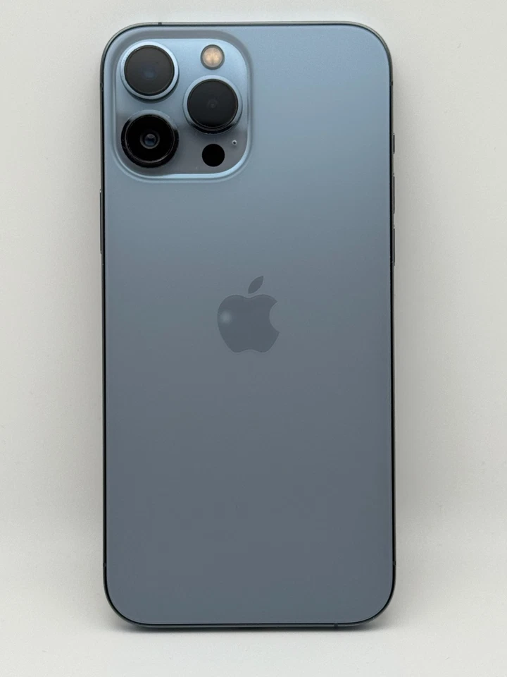 Apple iPhone 13 Pro Max - 128 GB - Unlocked - Like New Condition Fast Shipping - Image 2 of 4