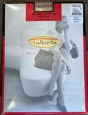TALBOTS Silky Sheer Control Top With Lycra Pantyhose Hose NEW Seashell Size B