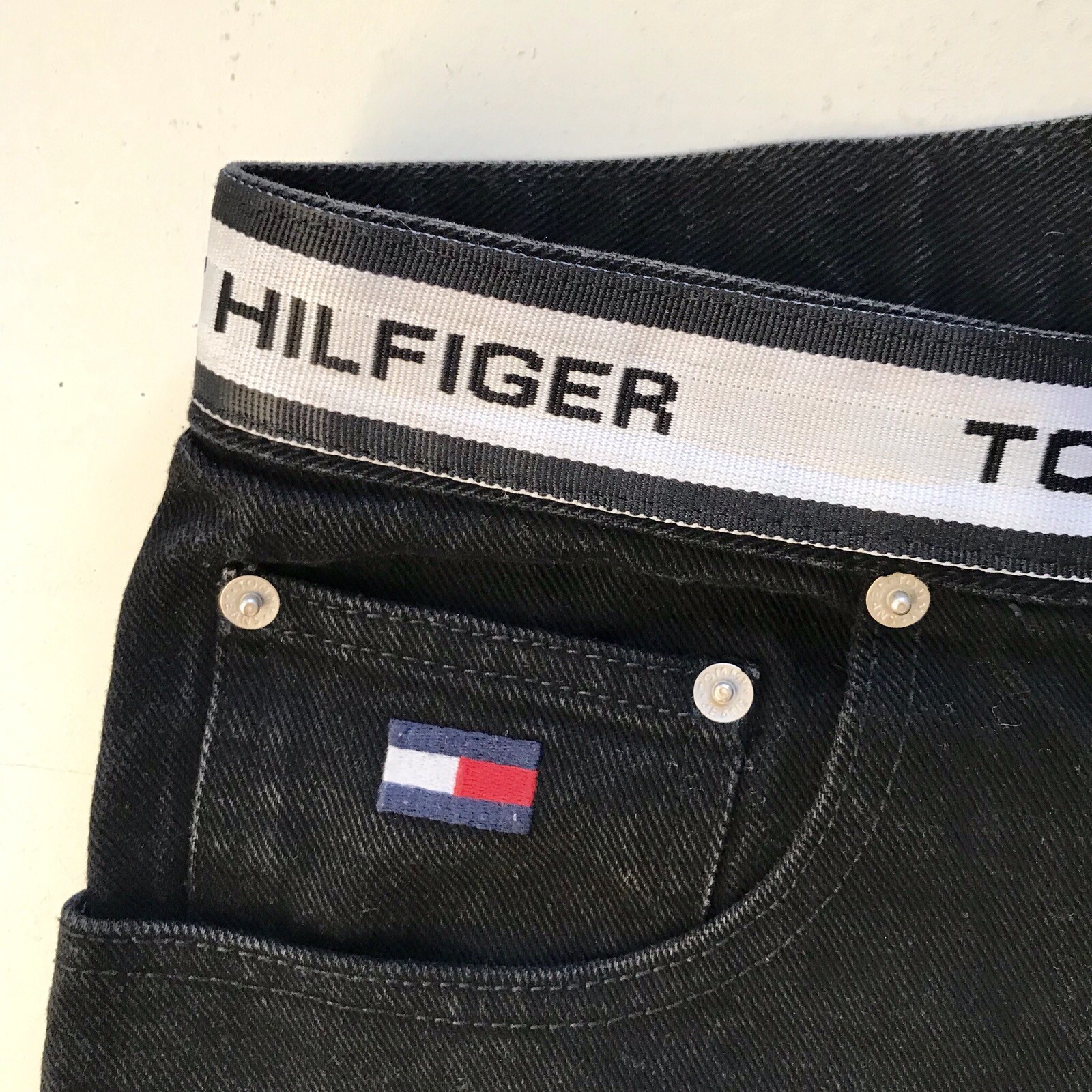 tommy hilfiger jeans 33 34