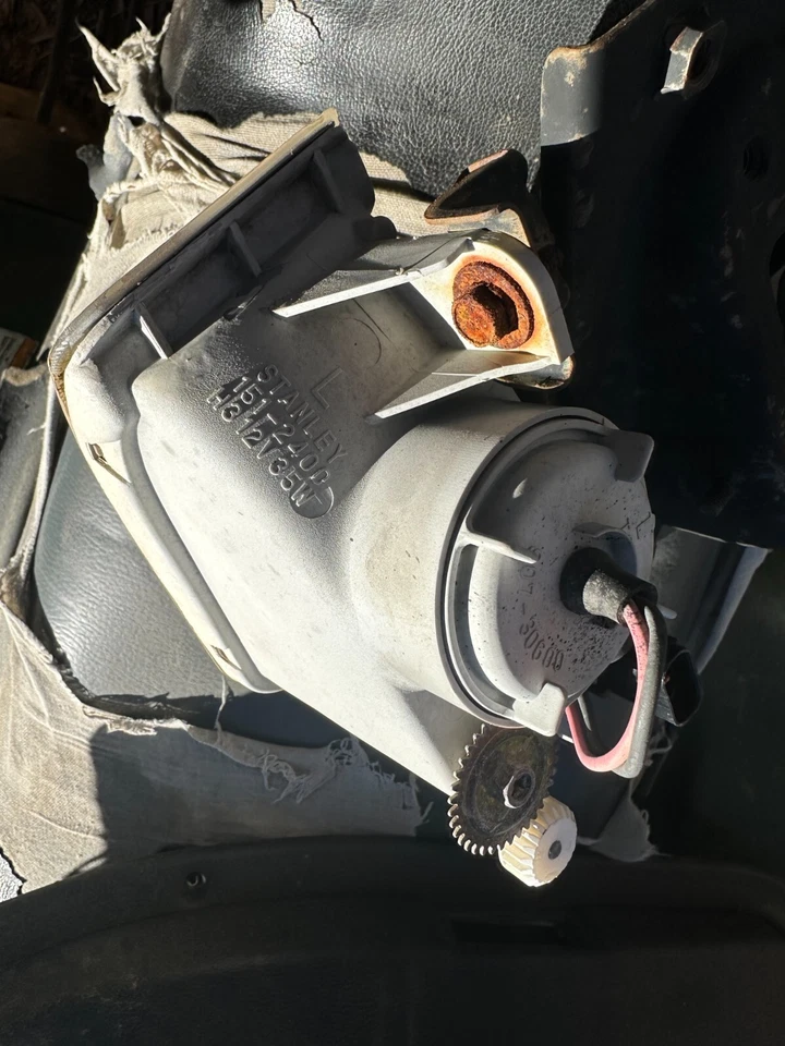 91-93 DODGE STEALTH R/T OEM LH CONJUNTO DE FAROL DE NEBLINA DIANTEIRO DO LADO DO MOTORISTA COM SUPORTE - Imagem 3 de 4