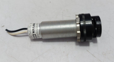 Hubbell Killark G0B3-R4C N34 Grün Pilot Licht Kontrolle Operator Lamp.rated 120V