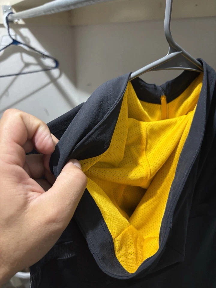 Sudadera con Capucha Under Armour Project Rock Para Hombre Grande Sin Mangas HeatGear Gimnasio Entrenamiento Foto 2 de 4