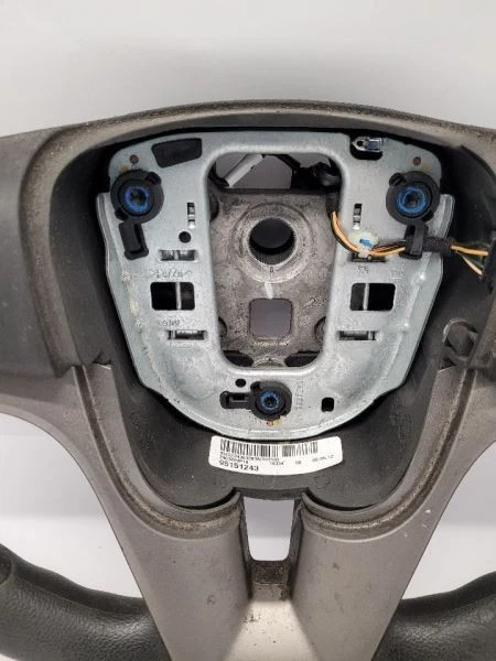 Chevrolet Sonic 2012-2016 volante Foto 3 de 4