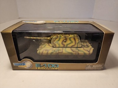 Dragon Armor 1:72 E-100 Heavy Tank, Brandenburg Gate, Berlin 1945, No. 60155