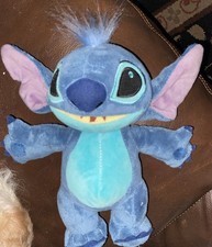 Disney Parks Lilo Stich Plush Hug Me 9  Theme Park Arms Open Teeth Smile