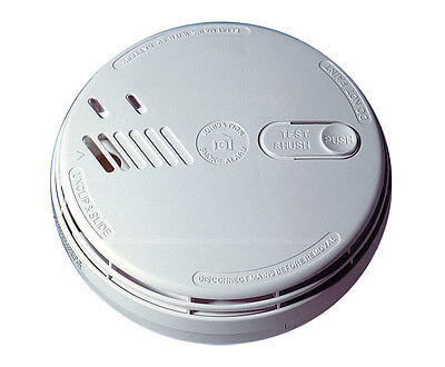 Ei141rc ionisation smoke alarm