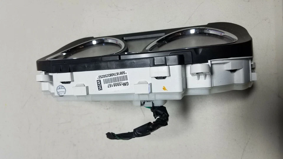 Chevrolet 2009 velocímetro de cobalto cuadro de instrumentos calibre 15908167 fabricante de equipos originales 114 k Foto 3 de 4