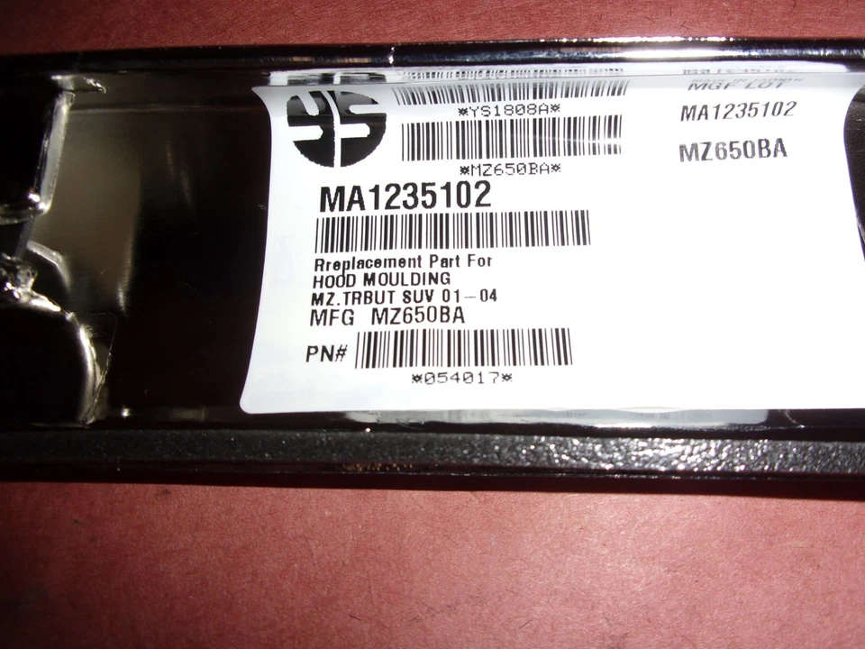 01-06 TRIBUTE HOOD FRONT CHROME PLASTIC TRIM MOLDING CHROME   MA1235102 — 第 4/4 张图片