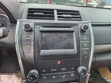 2016-2017 Toyota Camry Used Radio Display Receiver OEM 638-73374