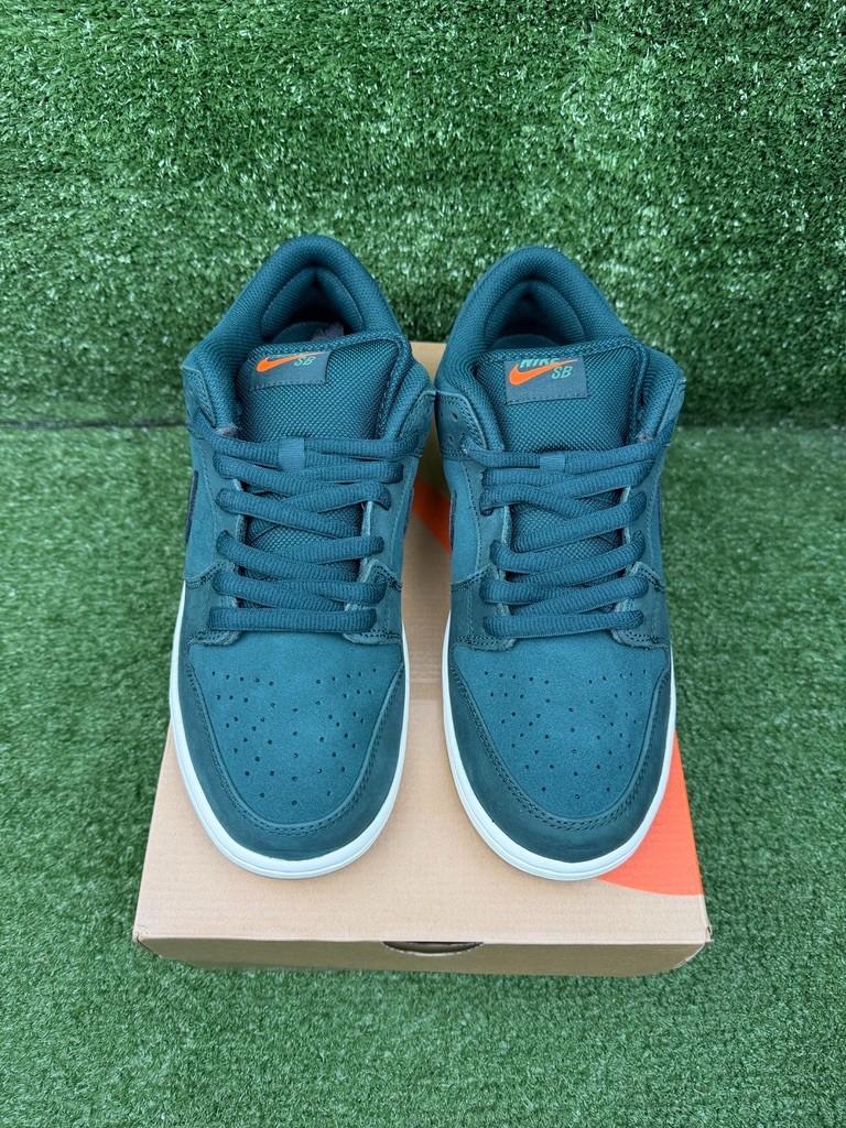 Size 10.5 - Nike Dunk Pro SB Low Deep Fir DS NEW | eBay