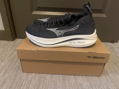 Size 9.5 - Mizuno Neo Zen Running Shoes Men s Black Sand/Quiet Shade