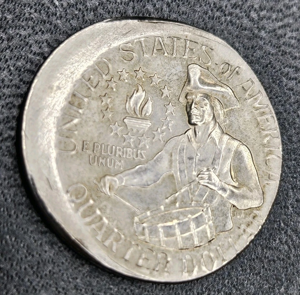 1976 25c Quarter Bicentennial Off Center Broadstruck Mint Error MS Uncirculated - Image 3 of 4