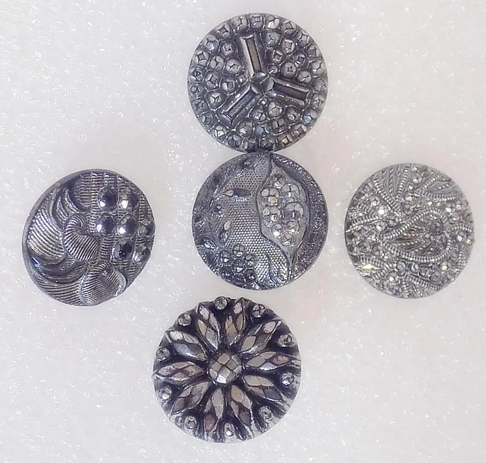 Lot of 5 Silver Luster Black Glass Buttons Lacy Diamond Daisy Swirls SL1 - Image 3 of 4