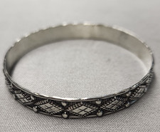 Sterling Silver 11.5g 8mm Bangle Bracelet 2.25"