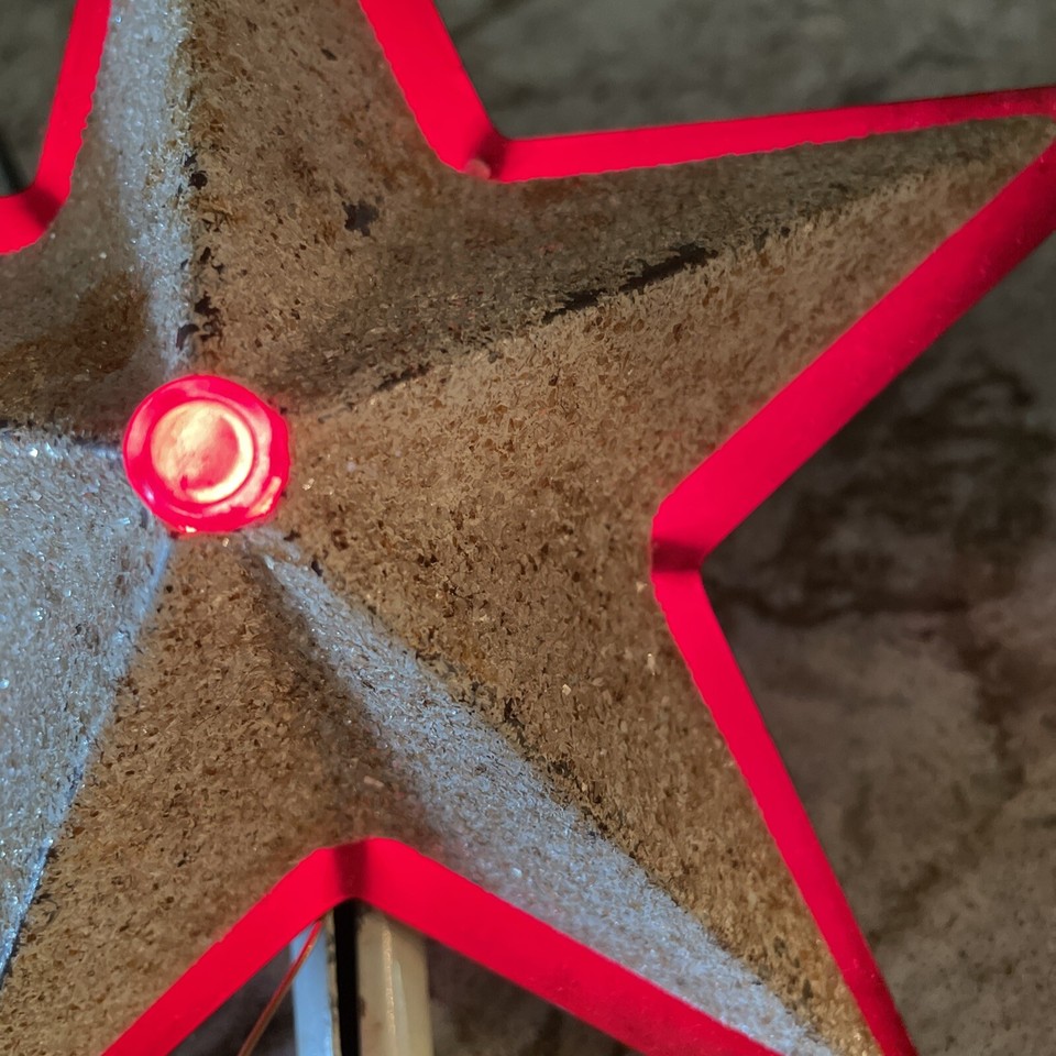 Vtg 1950s Metal Christmas Star Tree Topper White & Red With Glitter