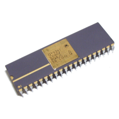 6800/BQAJC RISC Microprocessor, 8-Bit, 1MHz, MOS, CDIP40