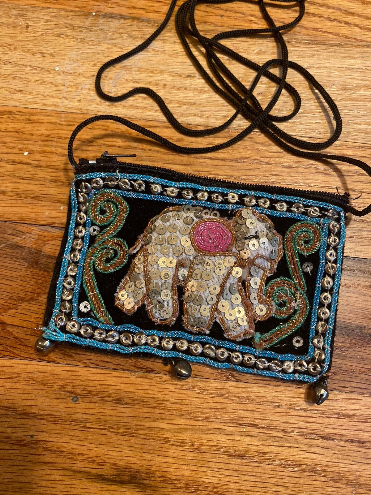 Tiny Crossbody Elephant Embroidered Essentials Pu… - image 3
