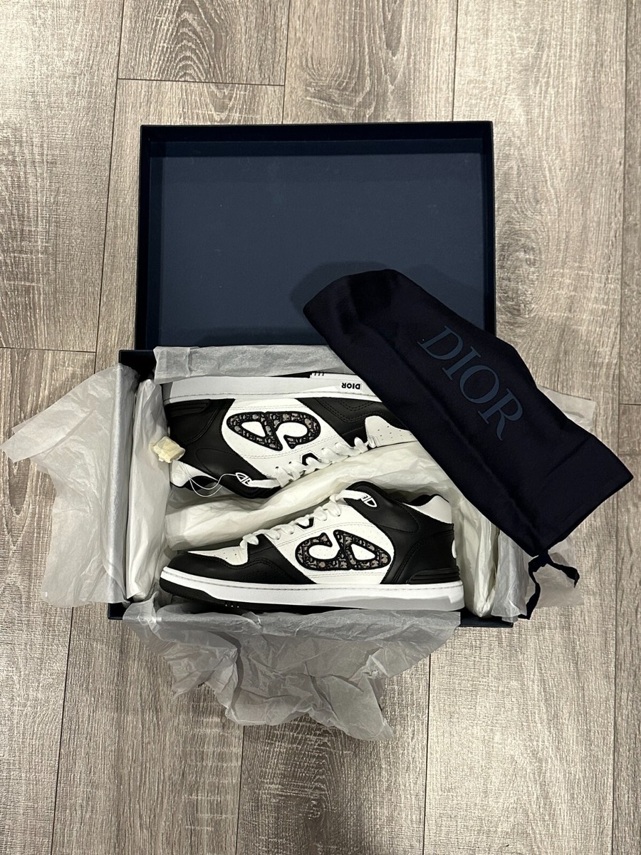 Dior B57 Mid Top Oblique Sneakers - Black/White EU Size 43