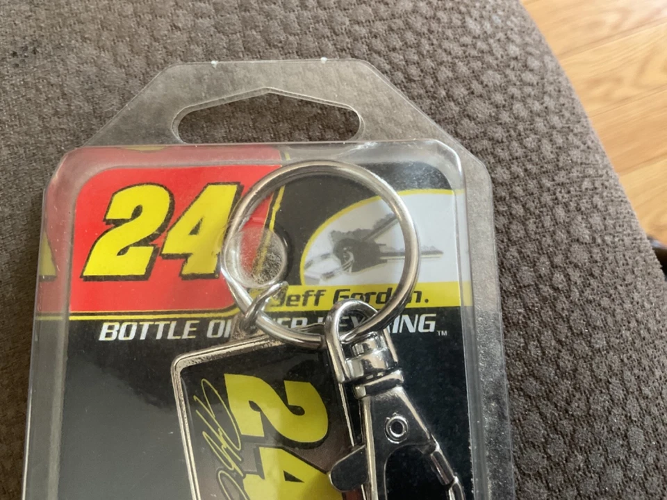 WinCraft Racing #24 2011 Jeff Gordon Bottle Opener Key Chain New Nascar - Image 3 of 4