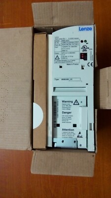 Lenze 8200 Vector Frequenzumrichter 0,55 Kw. - Typ: E82EV551K2C - Brandneu.