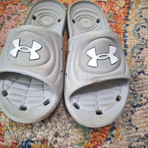 Under Armour Locker IV BoysSlide Sandals Gray US 4 Slip-On Logo