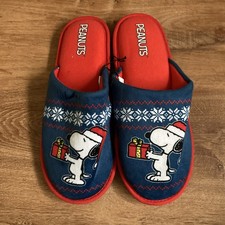 Peanuts Snoopy Women  s Slippers Snowflake Sz Large 9/10 New.