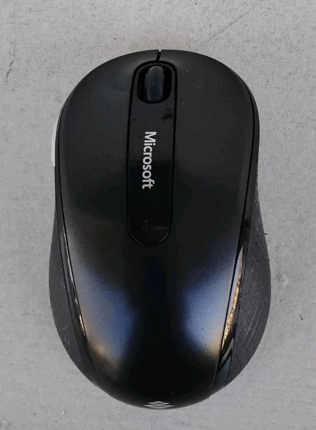 Microsoft Wireless Digital Mobile Mouse  Dongle not included Black Model 1383 - Image 2 of 4